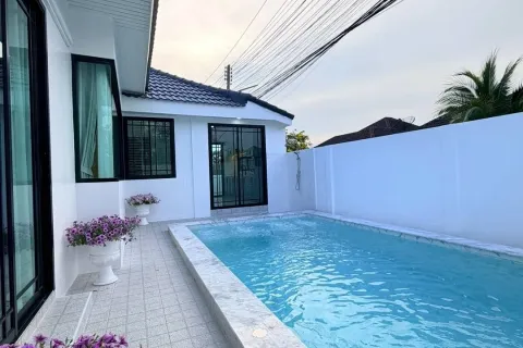 Casa de 3 dormitorios en Pattaya, Tailandia № 211086 - foto 29