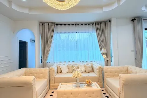 Casa de 3 dormitorios en Pattaya, Tailandia № 211086 - foto 18