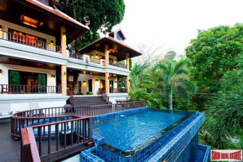 Office on Nai Harn Beach, Thailand 550 sq.m. № 199508
