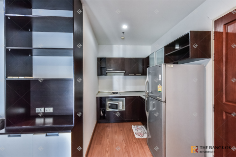 Condo in Bangkok, Thailand, 2 bedrooms № 184488 - photo 4