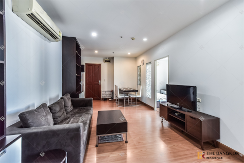 Condo in Bangkok, Thailand, 2 bedrooms № 184488 - photo 8