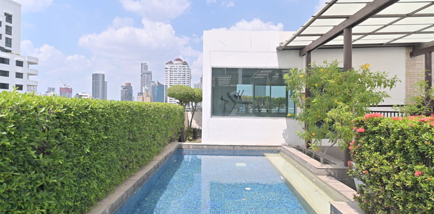 Condo in Bangkok, Thailand, 2 bedrooms № 184489