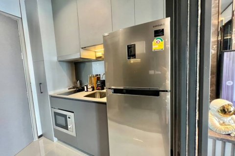 Кондоминиум с 1 спальней в Пхракханонге, Бангкок, Таиланд № 114707 - фото 3