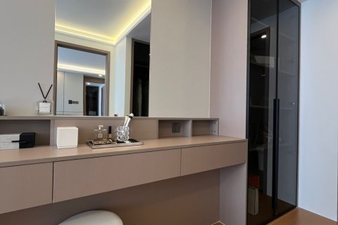 Condo in Phuket, Thailand, 2 bedrooms  № 149827 - photo 14