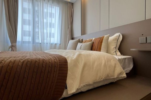 Condo in Phuket, Thailand, 2 bedrooms  № 149827 - photo 12