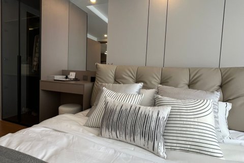 Condo in Phuket, Thailand, 2 bedrooms  № 149827 - photo 15