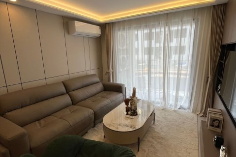 Condo in Phuket, Thailand, 2 bedrooms  № 149827 - photo 7