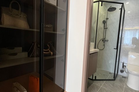 Condo in Phuket, Thailand, 2 bedrooms  № 149827 - photo 21