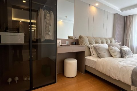 Condo in Phuket, Thailand, 2 bedrooms  № 149827 - photo 13