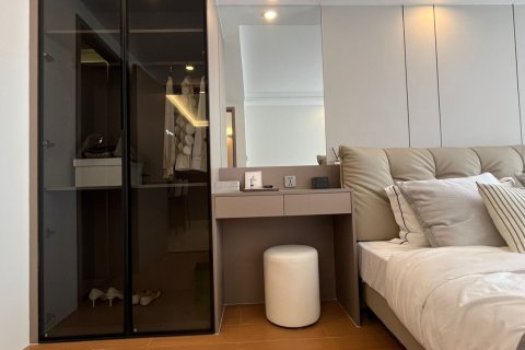 Condo in Phuket, Thailand, 2 bedrooms  № 149827 - photo 16