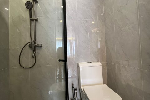 Condo in Phuket, Thailand, 2 bedrooms  № 149827 - photo 22