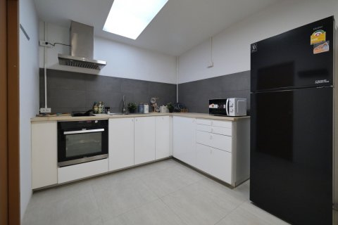 Дом в Пхракханонге, Бангкок, Таиланд с 3 спальнями  № 144625 - фото 6