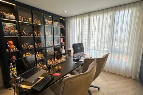 Кондоминиум с 1 спальней в Сатхоне, Бангкок, Таиланд № 144622 - фото 5