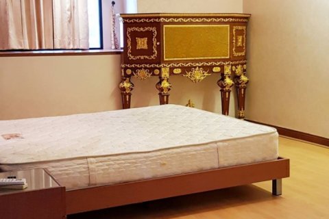 Кондоминиум с 3 спальнями в Бангкоке, Таиланд № 144624 - фото 5