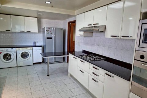 Кондоминиум с 3 спальнями в Бангкоке, Таиланд № 144624 - фото 7