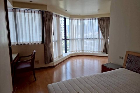 Кондоминиум с 3 спальнями в Бангкоке, Таиланд № 144624 - фото 10