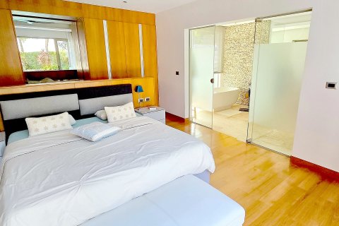 Villa in Phuket, Thailand 5 bedrooms № 164121 - photo 12