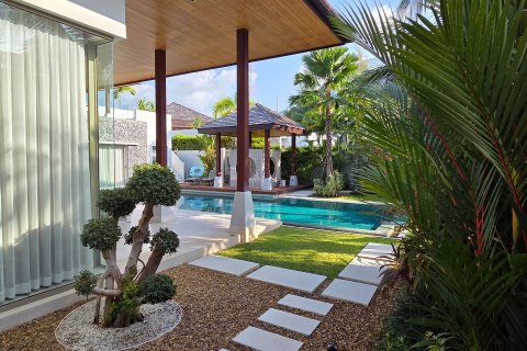Villa in Phuket, Thailand 5 bedrooms № 164121 - photo 18