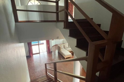 Villa in Hua Hin, Thailand 5 bedrooms № 164120 - photo 24