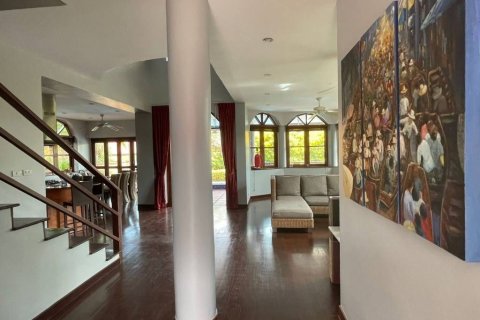 Villa in Hua Hin, Thailand 5 bedrooms № 164120 - photo 16