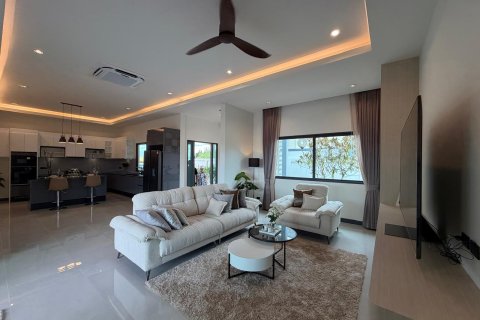 Villa in Hua Hin, Thailand 3 Schlafzimmer № 222424 - Foto 5