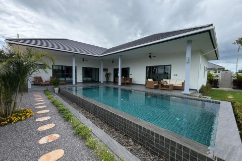 วิลล่าในอำเภอหัวหิน, ประเทศไทย 3 ห้องนอน № 222424