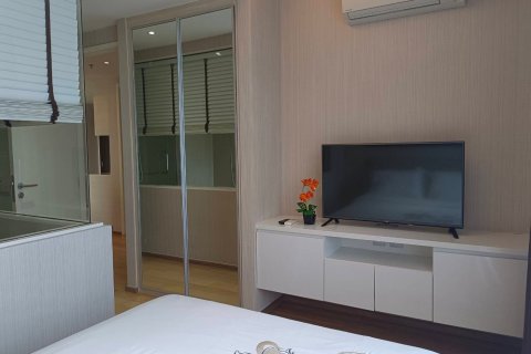 Condo à Bangkok, Thaïlande, 2 chambres  № 143449 - photo 5