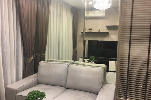 Кондоминиум с 1 спальней в Бангкоке, Таиланд № 143448 - фото 2