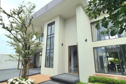 Вилла в Паттайе, Таиланд с 5 спальнями  № 136209 - фото 1