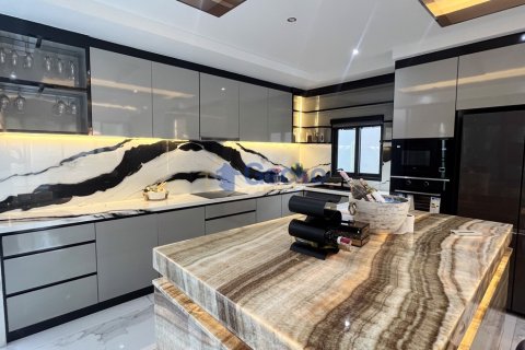 บ้านในพัทยา, ประเทศไทย 5 ห้องนอน № 196125 - รูปถ่าย 16