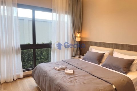 House in Pattaya, Thailand 4 bedrooms № 196123 - photo 15