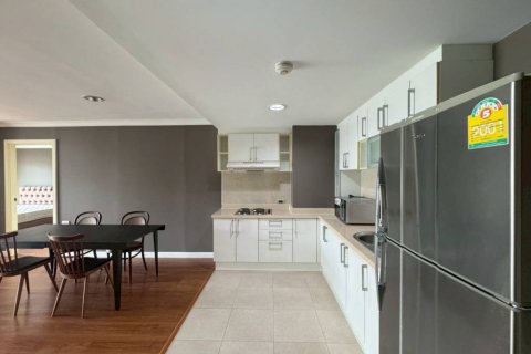 Кондоминиум с 2 спальнями в Бангкоке, Таиланд № 160987 - фото 4