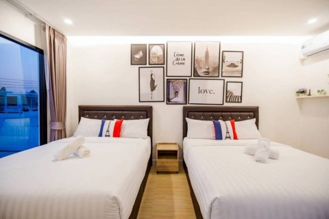 Villa in Hua Hin, Thailand 4 bedrooms № 160983 - photo 8