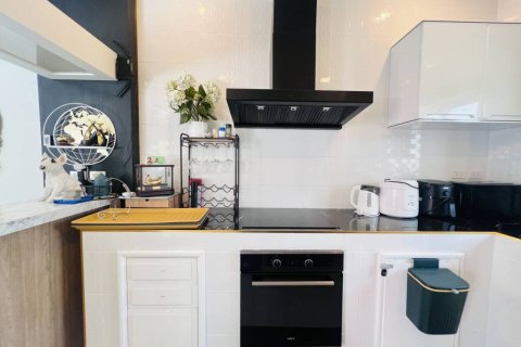 Villa in Hua Hin, Thailand 4 bedrooms № 160985 - photo 7