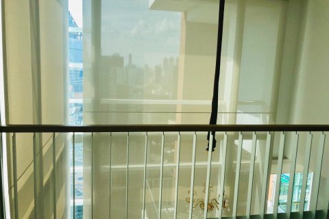 Condo in Bangkok, Thailand, 3 bedrooms  № 143868 - photo 14