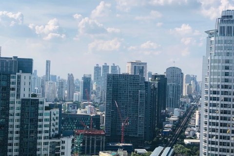 Condo in Bangkok, Thailand, 3 bedrooms  № 143868 - photo 26