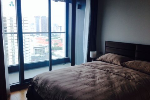 Кондоминиум с 2 спальнями в Бангкоке, Таиланд № 143865 - фото 8