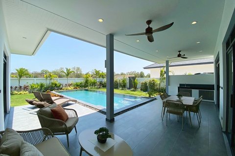 Villa in Hua Hin, Thailand 3 bedrooms № 168264 - photo 7