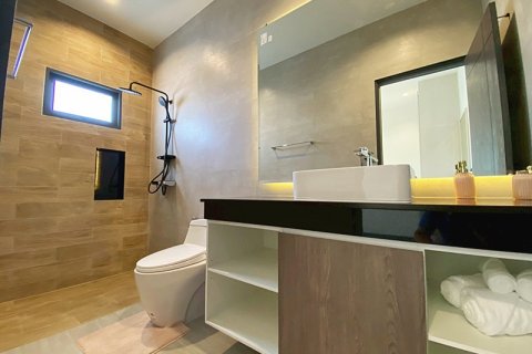 Villa in Hua Hin, Thailand 3 bedrooms № 168264 - photo 30
