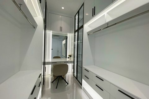 Villa in Hua Hin, Thailand 3 bedrooms № 168263 - photo 28