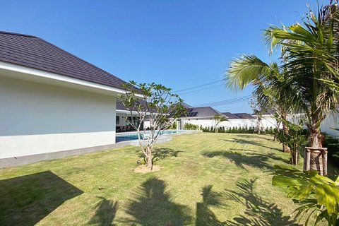 Villa in Hua Hin, Thailand 3 bedrooms № 168263 - photo 7