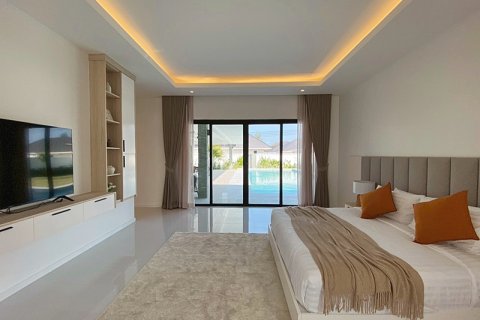Villa in Hua Hin, Thailand 3 bedrooms № 168263 - photo 27