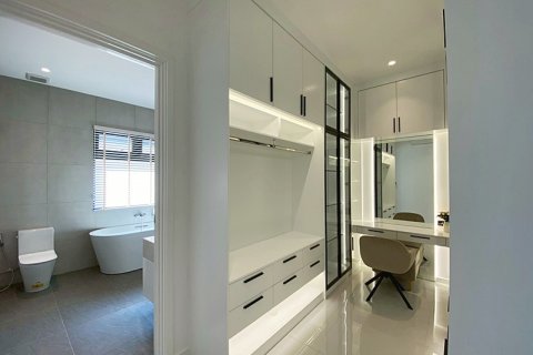 Villa in Hua Hin, Thailand 3 bedrooms № 168263 - photo 29