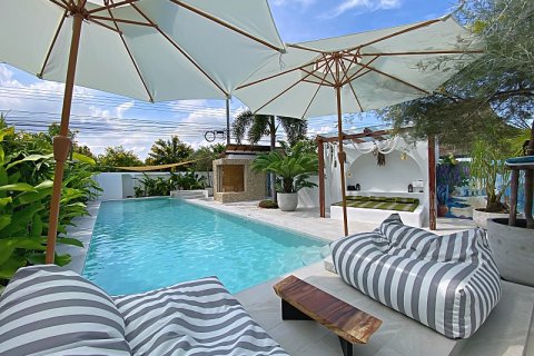 Villa in Hua Hin, Thailand 4 bedrooms № 168302 - photo 20