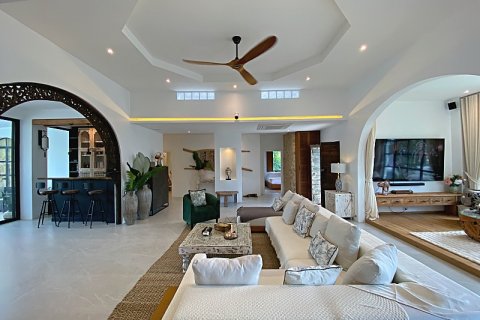 Villa in Hua Hin, Thailand 4 bedrooms № 168302 - photo 25