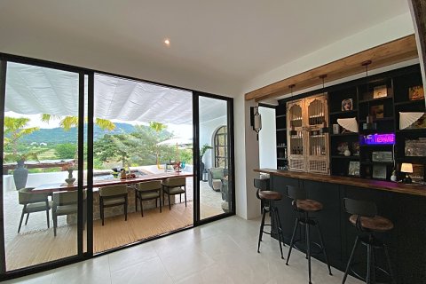 Villa in Hua Hin, Thailand 4 bedrooms № 168302 - photo 11