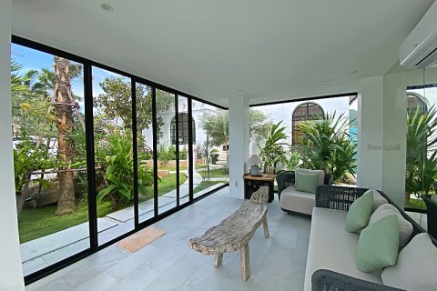 Villa in Hua Hin, Thailand 4 bedrooms № 168302 - photo 24