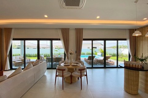 Villa in Hua Hin, Thailand 3 bedrooms № 168265 - photo 9