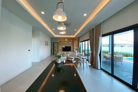 Villa in Hua Hin, Thailand 3 bedrooms № 168265 - photo 15
