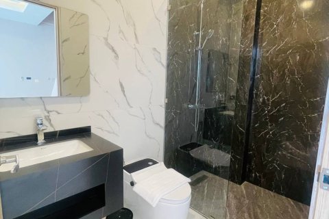 Villa in Pattaya, Thailand 3 bedrooms № 168261 - photo 14